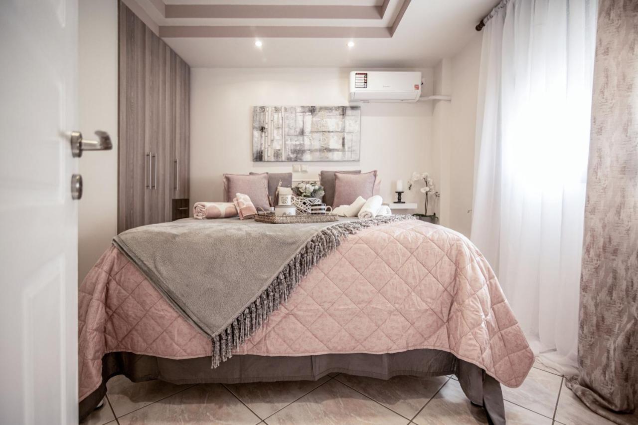 'The Ivory' House Project In Athensアパートメント エクステリア 写真